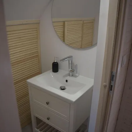 Szumiace Drzewa בית נופש