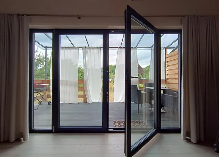 Szumiace Drzewa 度假居 Debina (Ustka)